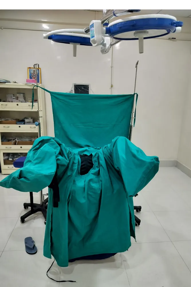 TURP or Lithotomy Drapesheet with Anesthesia Screen